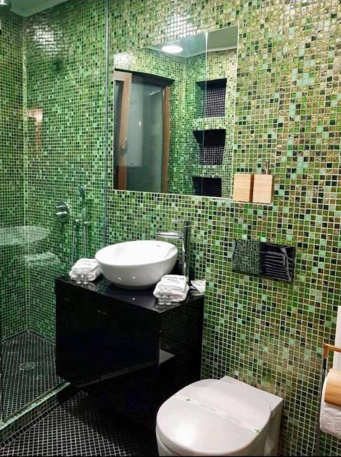 Golden View Of Plovdiv Apartment Bagian luar foto